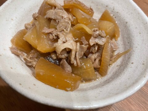 大根と豚バラの煮物